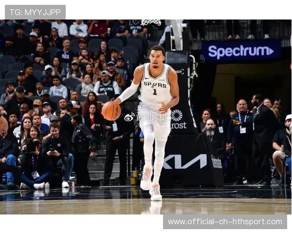 文班亚马25分8篮板4盖帽统治禁区,马刺客场轻取魔术终结连败 文班亚马25分8篮板4盖帽统治禁区,马刺客场轻取魔术终结连败